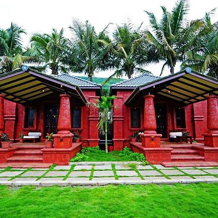Siddhagiri Hotel And Resort Wai Eksteriør billede