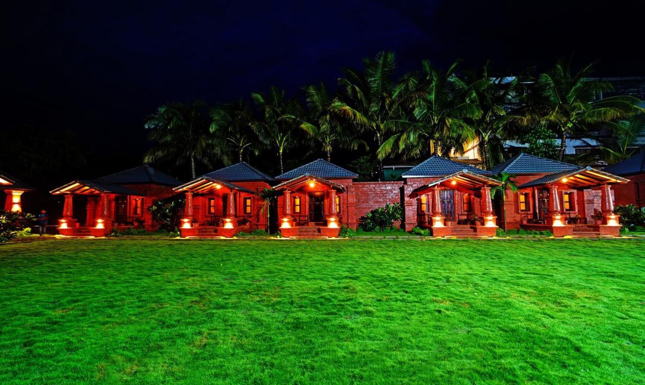 Siddhagiri Hotel And Resort Wai Eksteriør billede