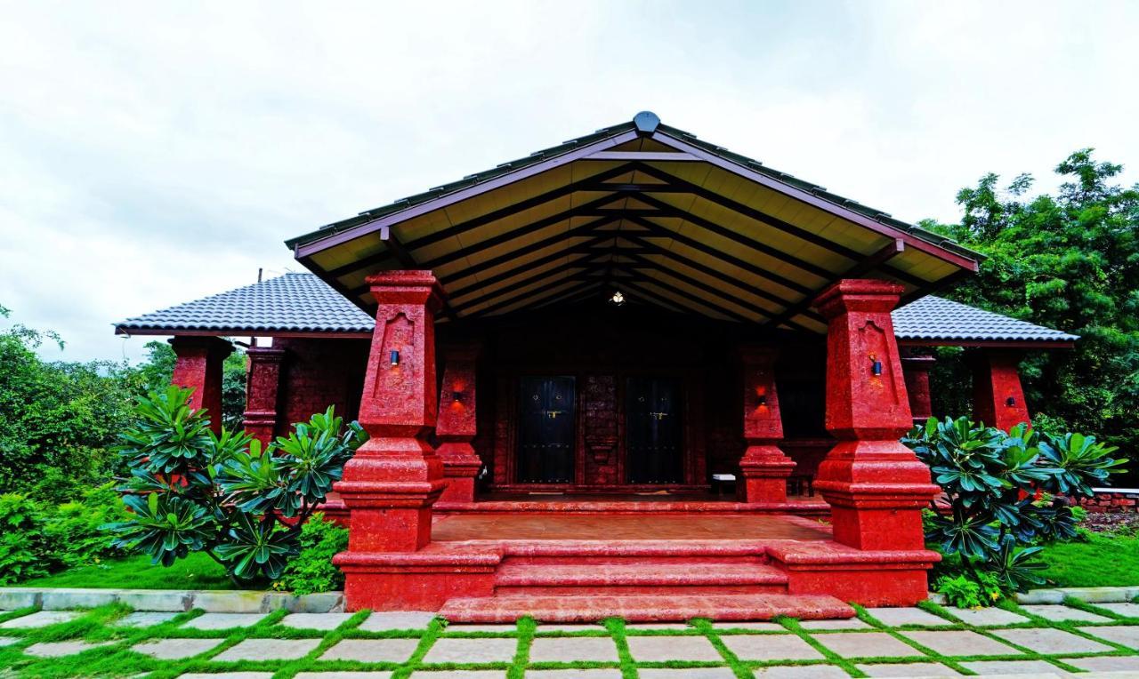 Siddhagiri Hotel And Resort Wai Eksteriør billede